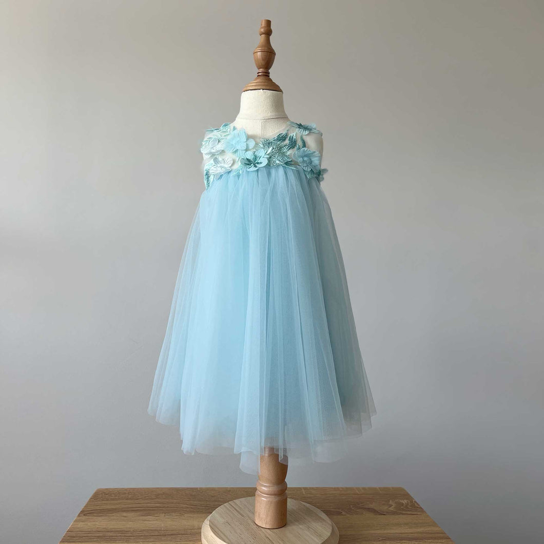 2-3-4 year light blue dress, frozen theme