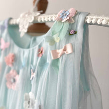 Load image into Gallery viewer, 5-6 year light blue dress with whimsical applique
